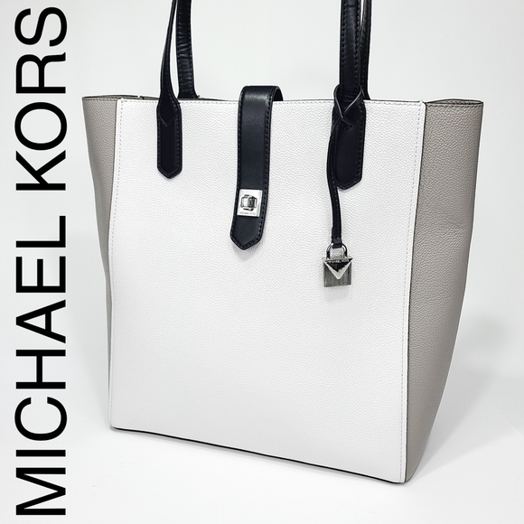 Michael Kors Handbags - Michael Kors Cassie Tote NS North South Leather